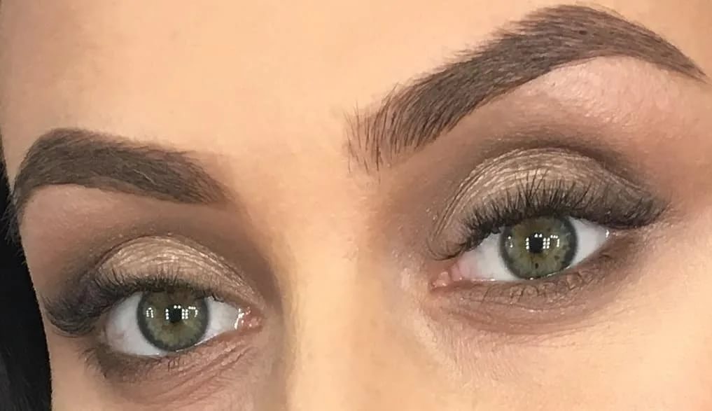 تكلفة تجميل العيون في تركيا