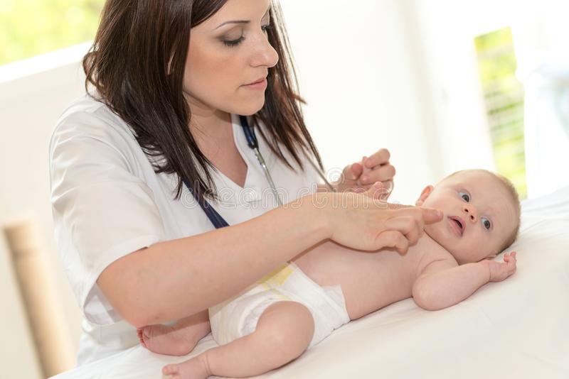 مركز جواد الطبي